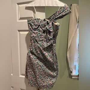 Jcrew size 4 dress.  Only wore once to a wedding.